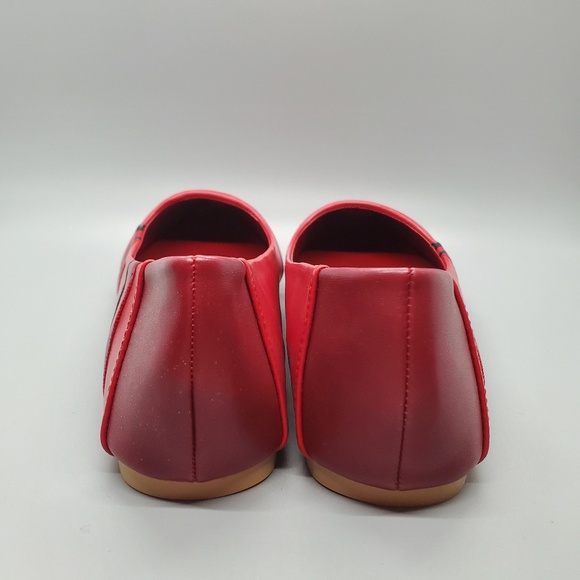 Red Crayon Flats - Picture 3 of 6